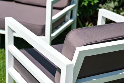 "Эстелья" лаунж-зона из алюминия со столиком из HPL 4-местная